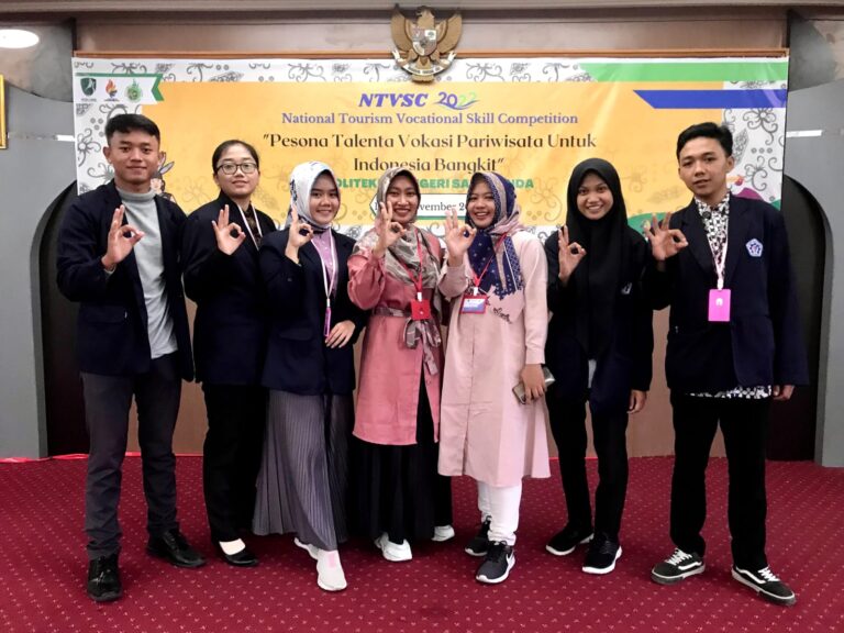 Tim Program Studi Manajemen Bisnis Pariwisata Politeknik Negeri Banyuwangi Ikut Menjadi Juara Pada National Tourism Vocational Skill Competition 2022 di Politeknik Negeri Samarinda