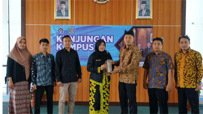 KUNJUNGAN KAMPUS POLITEKNIK NEGERI BANYUWANGI JURUSAN PARIWISATA OLEH SISWA-SISWI SMK 1 PGRI GIRI BANYUWANGI