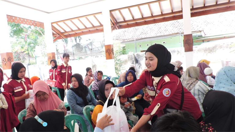 BEM KM Politeknik Negeri Banyuwangi Gelar Baksos Cegah Stunting dan Tebar Kepedulian
