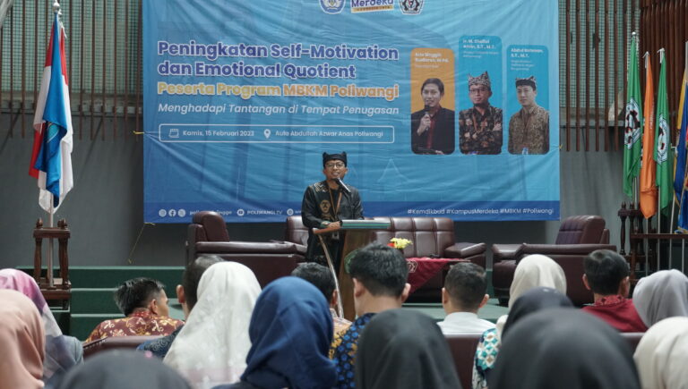 Ratusan Mahasiswa Politeknik Negeri Banyuwangi Terjun ke Kampus Mengajar dan MSIB