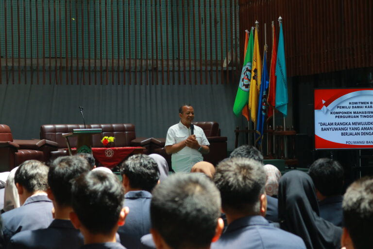 Polresta Banyuwangi Gelar Sosialisasi Pemilu Damai di Politeknik Negeri Banyuwangi