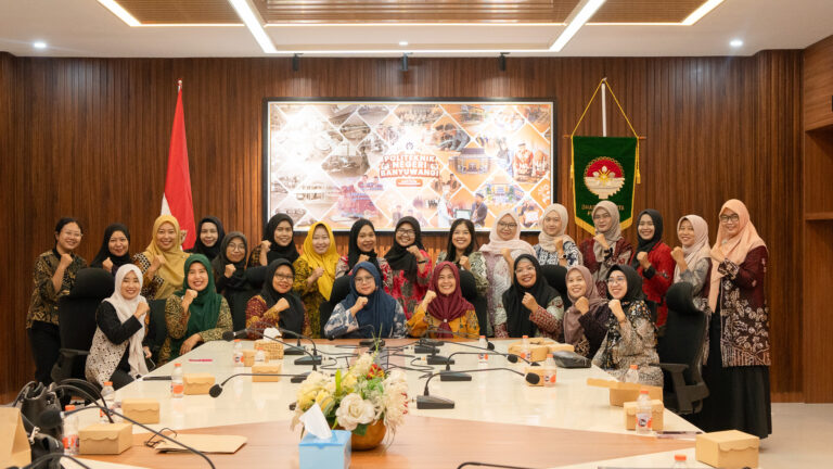 DWP Poliwangi Gelar Serah Terima Pengurus Antar Waktu Masa Bakti 2026–2029