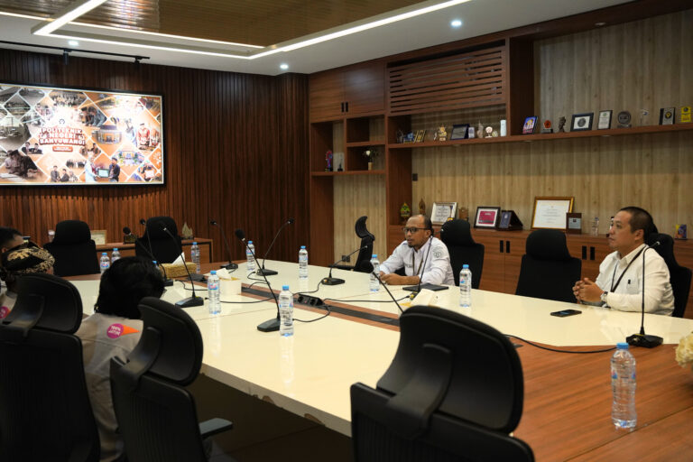 Poliwangi Terima Kunjungan JTV Banyuwangi untuk Perkuat Sinergi Media dan Pendidikan